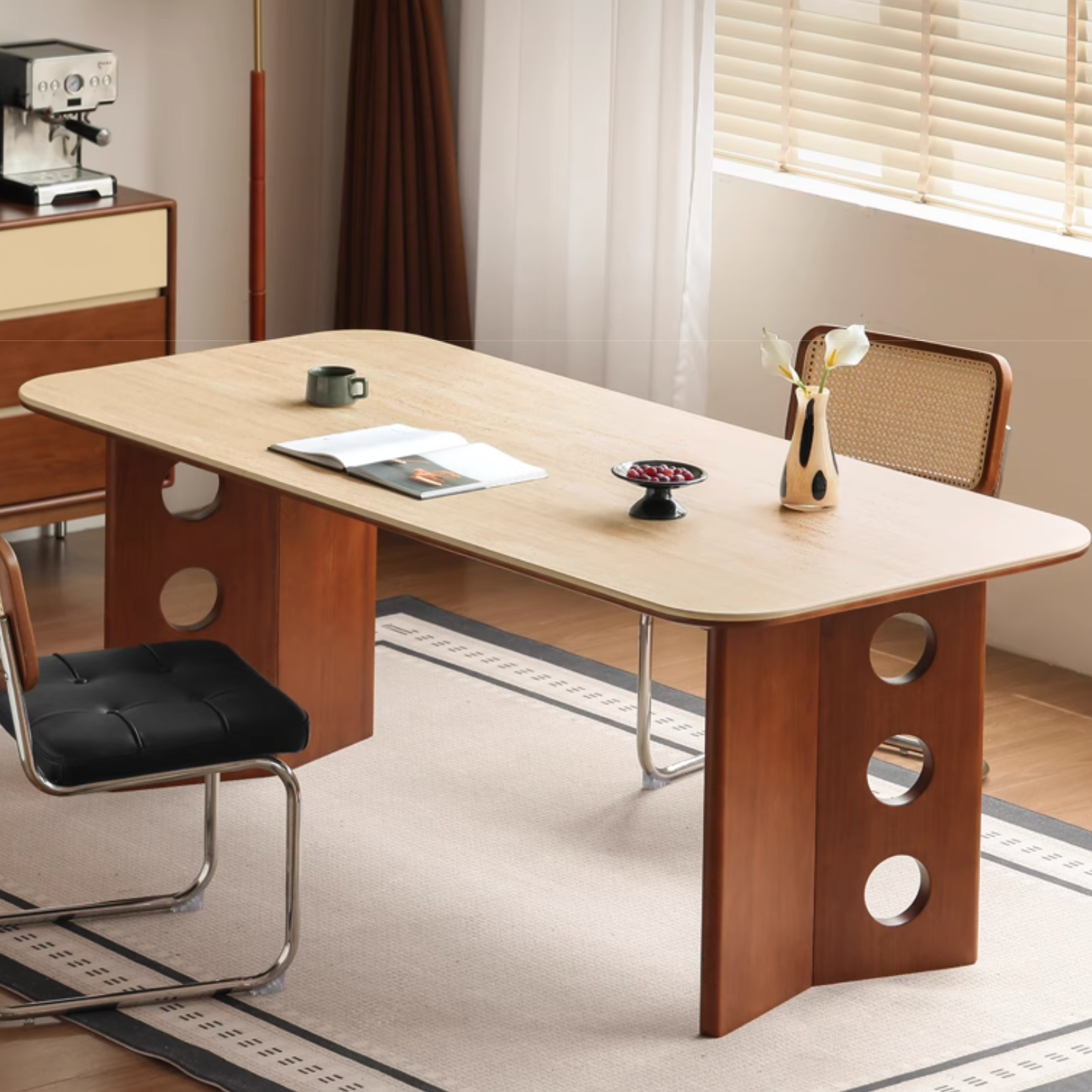 Poplar Solid Wood Medieval Style Rock Plate Dining Table