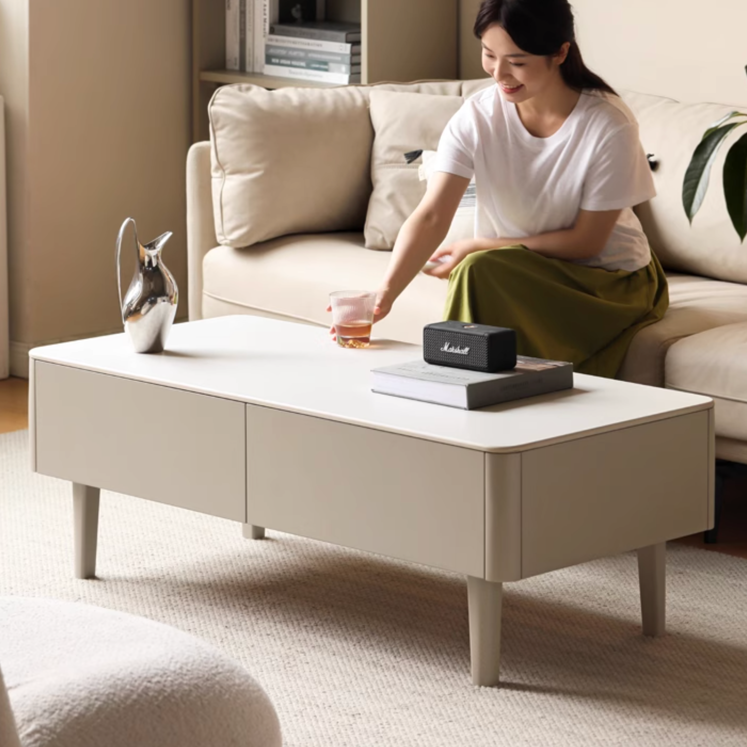 Poplar Solid Wood Light Luxury Style Rock Plate Coffee Table