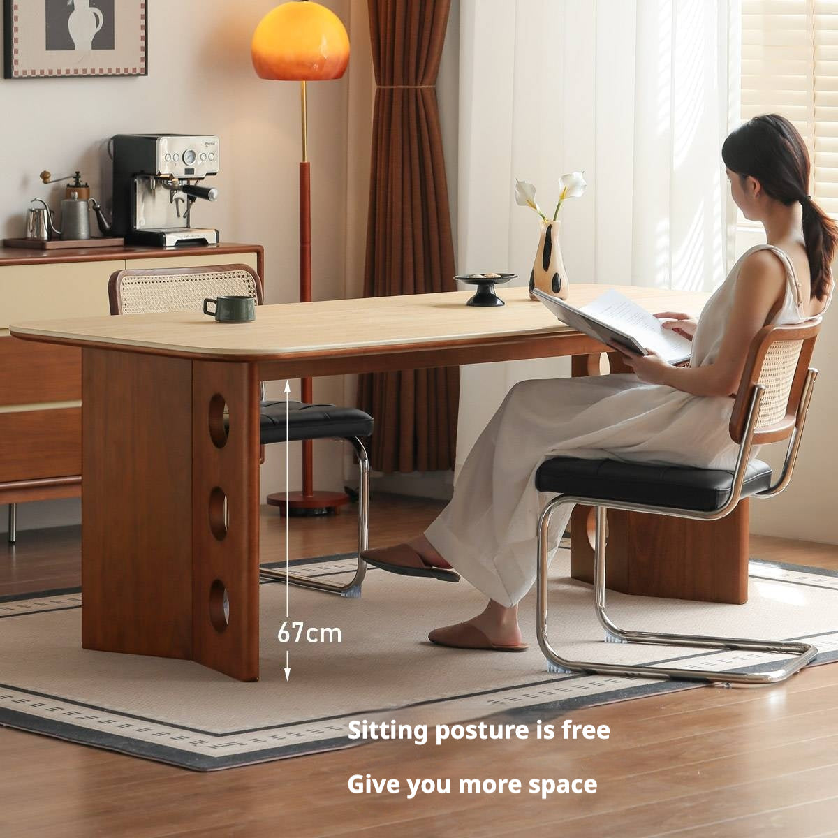 Poplar Solid Wood Medieval Style Rock Plate Dining Table