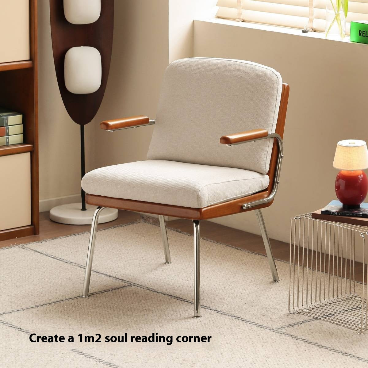 Solid Rubberwood Antique Style Leisure Armchair