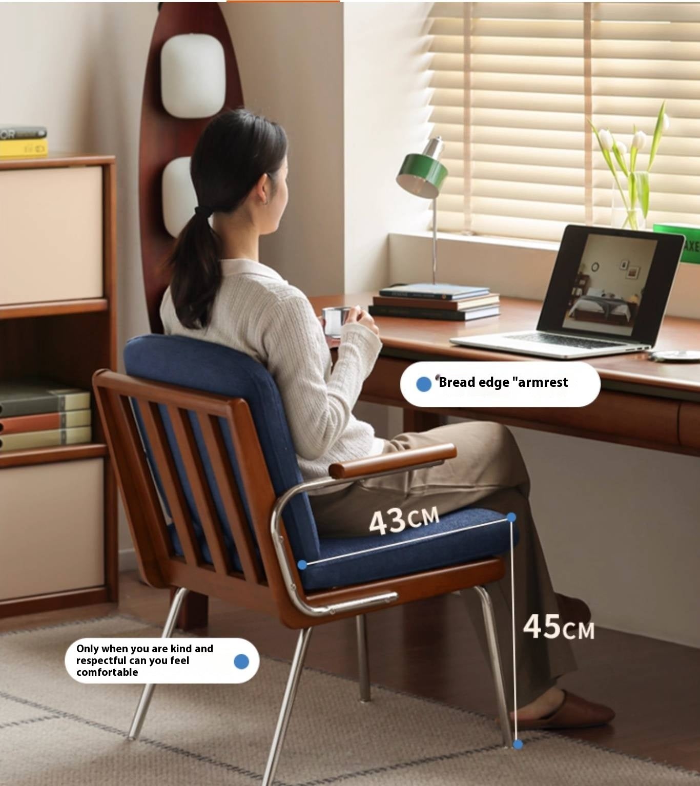 Solid Rubberwood Antique Style Leisure Armchair