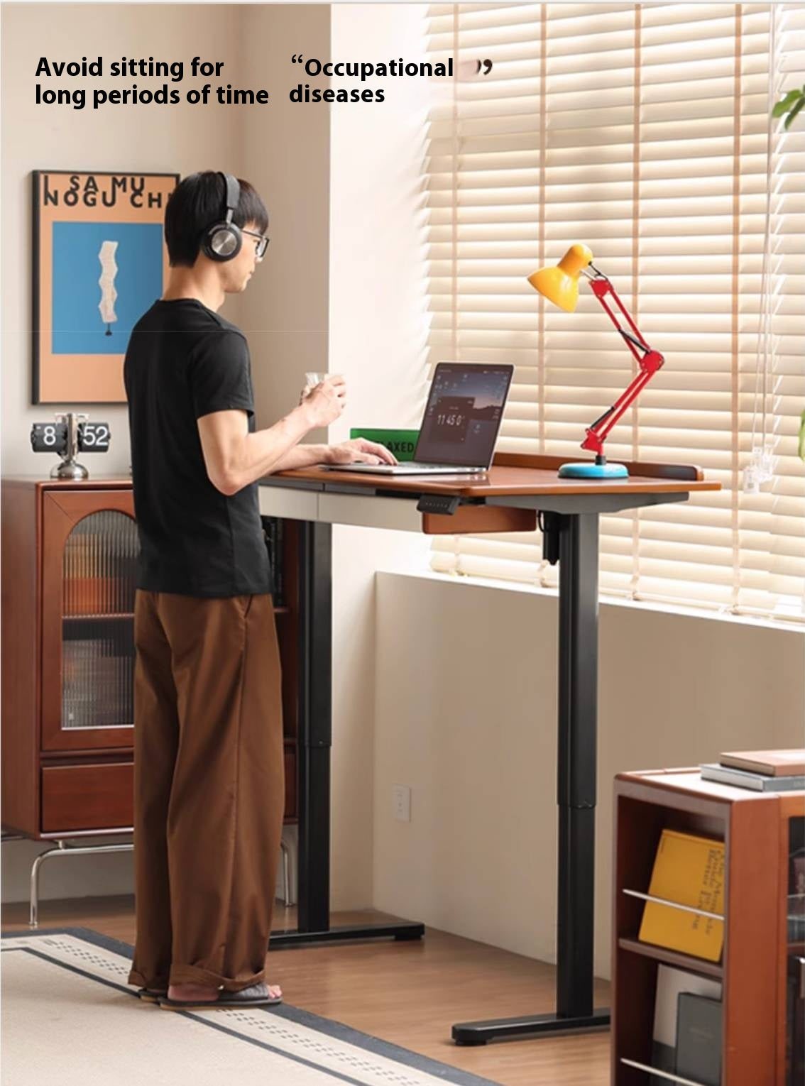 Poplar Solid Wood Antique Style Office Desk With Electric Lift