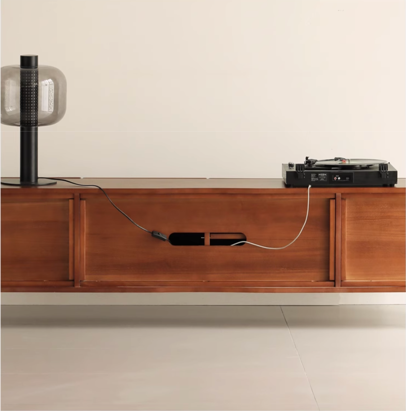 Poplar Solid Wood Bauhaus TV Stand