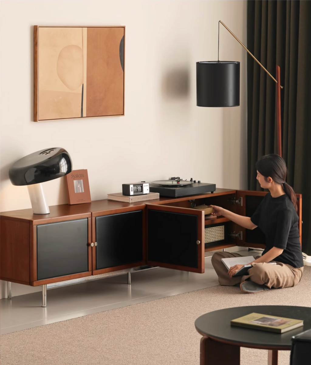 Poplar Solid Wood Bauhaus TV Stand