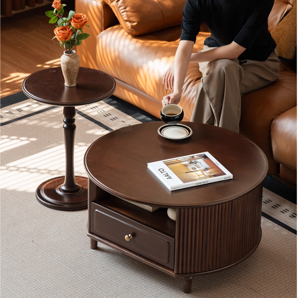 Poplar Solid Wood American Retro Style Round Coffee Table
