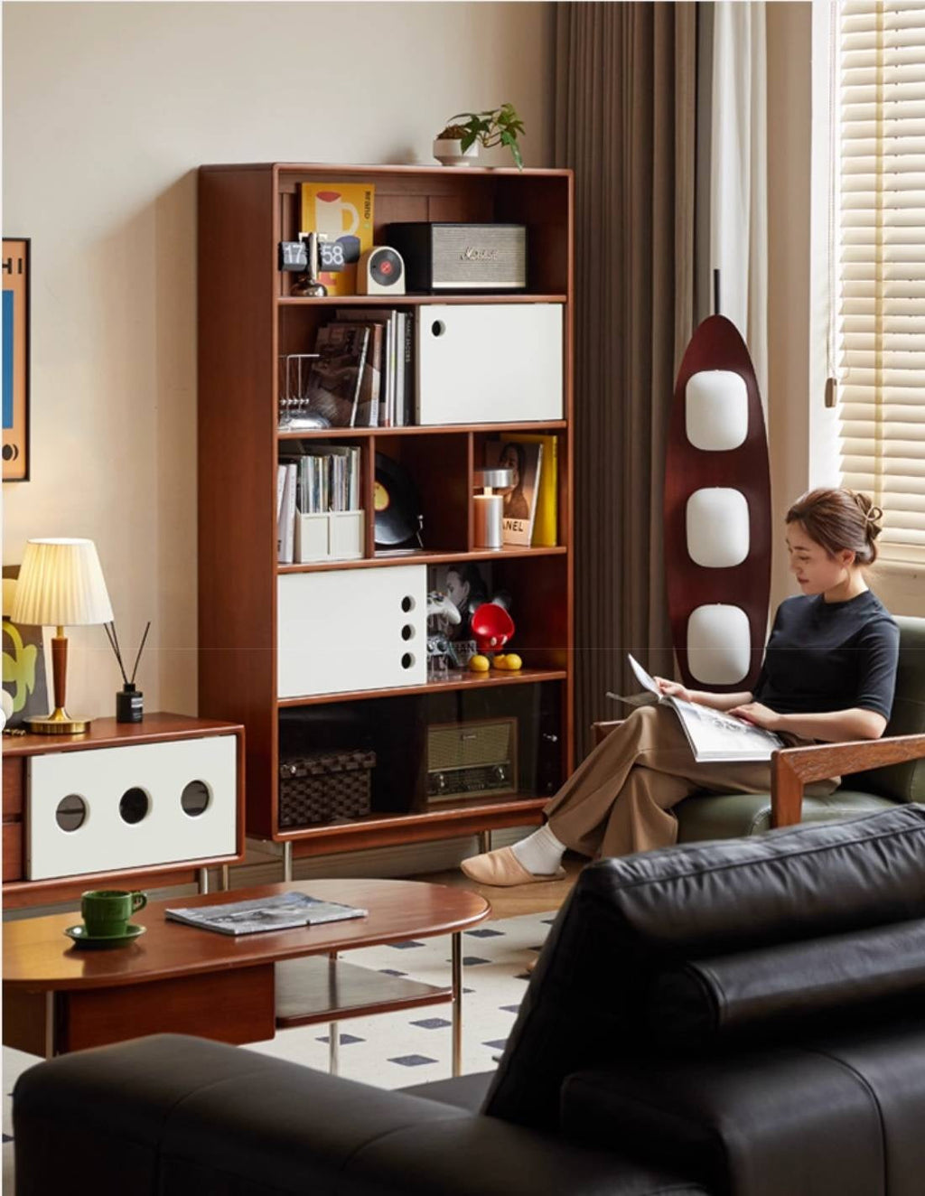 Rubberwood, Oak Solid Wood Modern Style Bookshelf