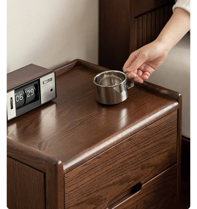 Rubberwood, Oak Solid Wood Simple Modern Style Nightstand