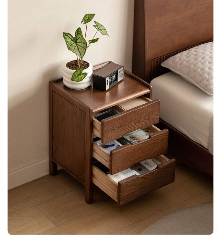 Rubberwood, Oak Solid Wood Simple Modern Style Nightstand